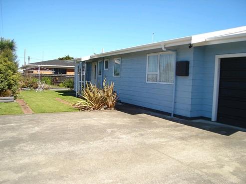 17 Bentham Street, Westport