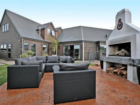 200 Avondale Road, Greenmeadows