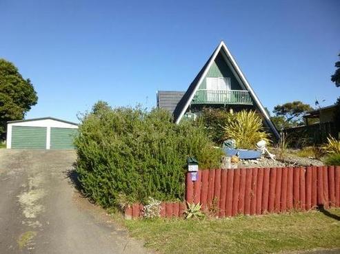 7 O'rourke Place, Otaki Beach