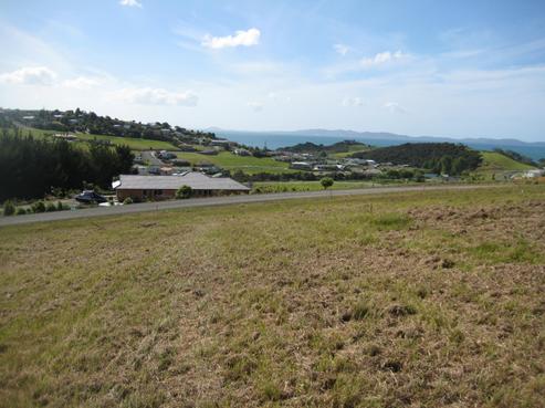 32 Pekama Drive, Cable Bay