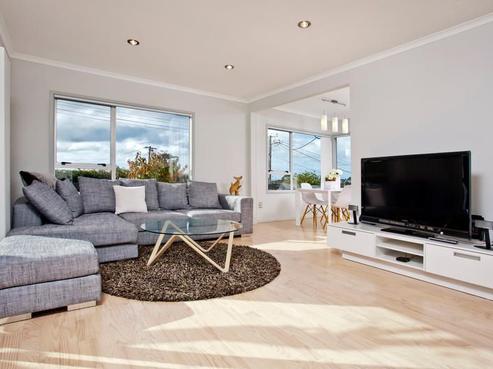 17 Hauraki Crescent, Pinehill