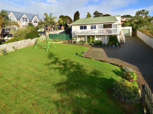 33 Polkinghorne Drive, Manly