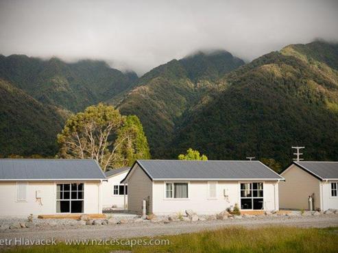 98 Cook Flat Road, Fox Glacier