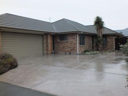 11 Robinia Place, Hornby