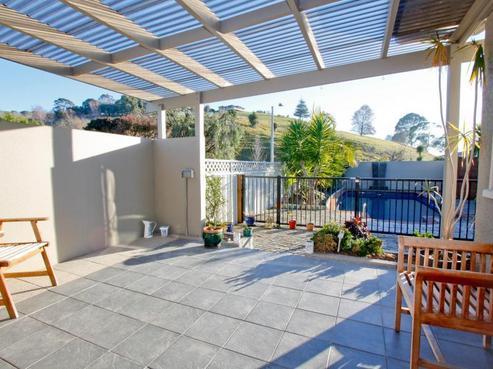 10 Dolbel Street, Taradale