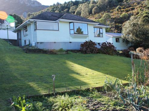 93 Canterbury Street, Lyttelton