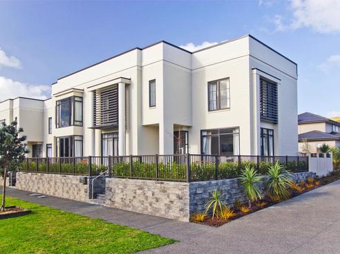 82 Bluegrey Avenue, Stonefields