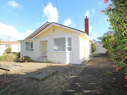 14 Hart Avenue, Boulcott