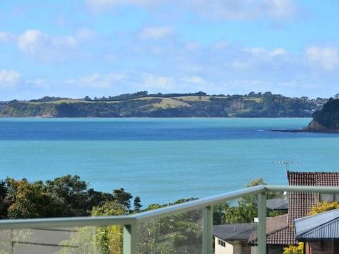 4 Cooper Road, Stanmore Bay