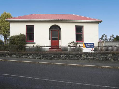 23 Neidpath Road, The Glen