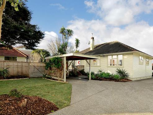 15 Howlett Street, Waterview