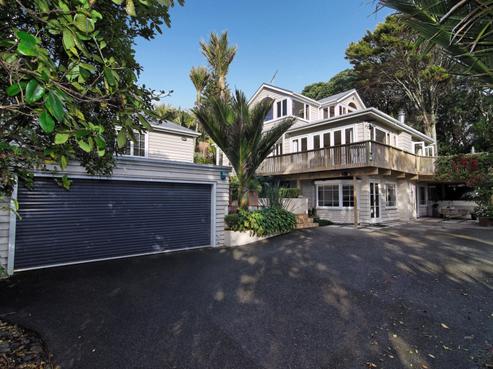 292 Motutara Road, Muriwai