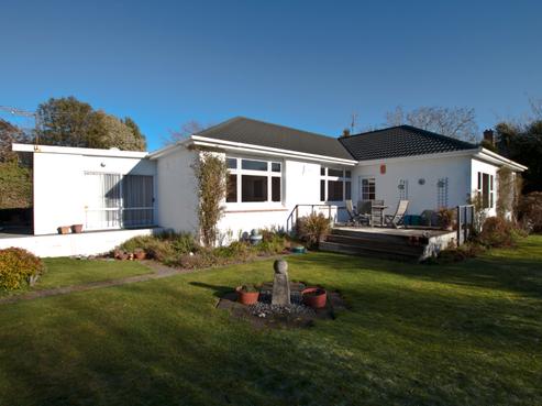 84 Lewis Street, Gladstone