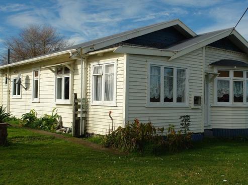 10 Mouatt Street, Waitara