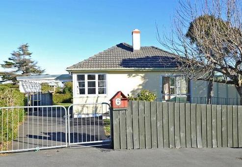 6 Allenby Avenue, Liberton