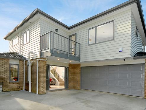 10A Seaglen Place, Botany Downs