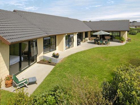 4 Church View Road, Waiau Pa