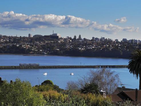 2/23 Ngaiwi Street, Orakei