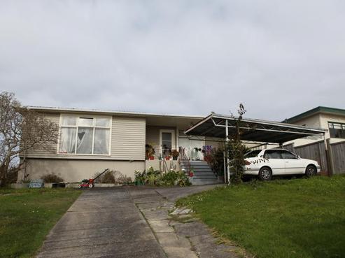 43 Pupuke Road, Birkenhead