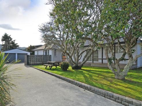 6 Cunningham Road, Clouston Park