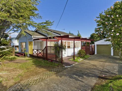 504 East Coast Road, Windsor Park