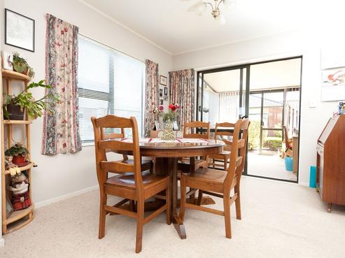 34B Oxford Road, Springvale