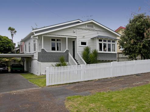 9 Myrtle Street, Morningside