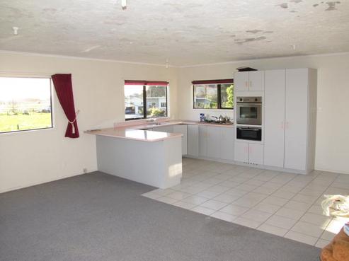 11 Kirikiri West Road, Kopu
