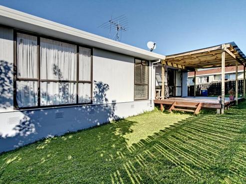 2/45 Caribbean Drive, Unsworth Heights