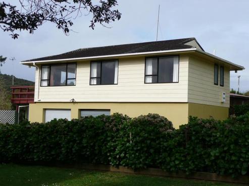 8 Peninsula Parade, Mangonui