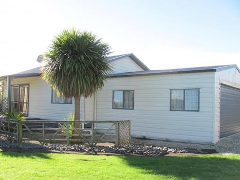 35 River Road, Ngatea