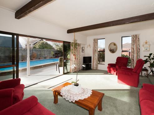 25 Applewood Place, Casebrook