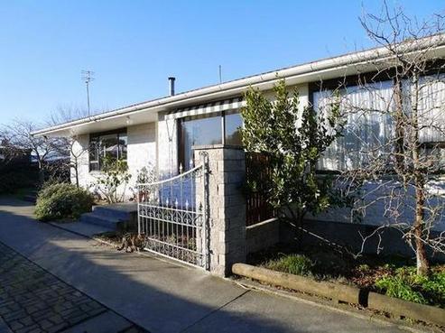 16E Main North Road, Woodend