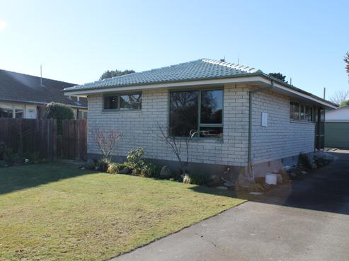 15 Takapu Place, Bromley