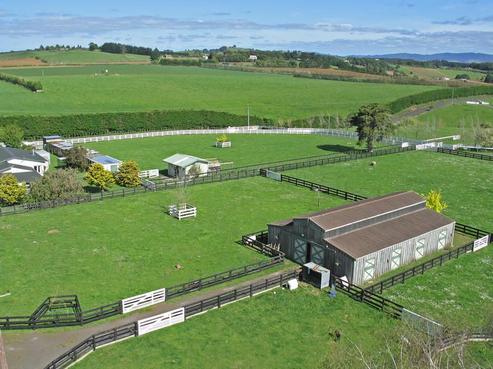35 Farm Park Road, Waiuku
