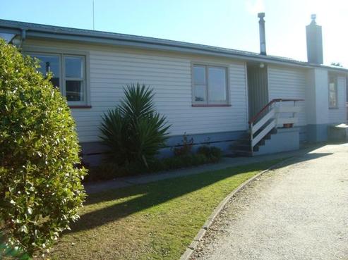 50 Christina Street, Strathern