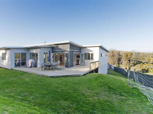 32 Kotanui Avenue, Army Bay