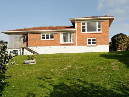 20 Hobsonville Road, West Harbour