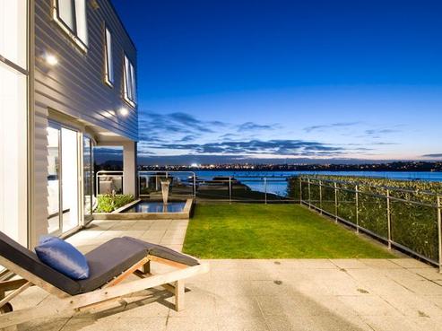 21 Clyside Avenue, Half Moon Bay