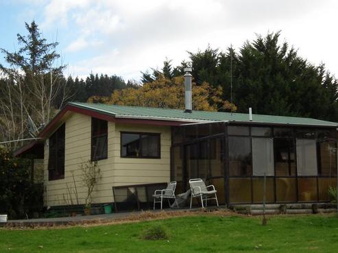 806 Paradise Road, Tangiteroria