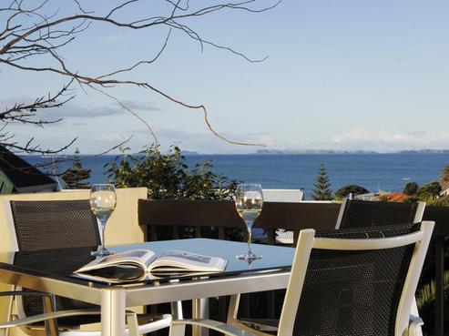 2A Korotaha Terrace, Rothesay Bay