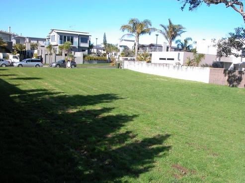 42 Compass Point Way, Half Moon Bay