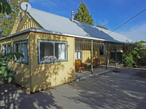 122 Barnett Avenue, Richmond