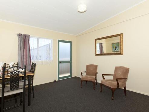 8/35 Fitzherbert Street, Alicetown