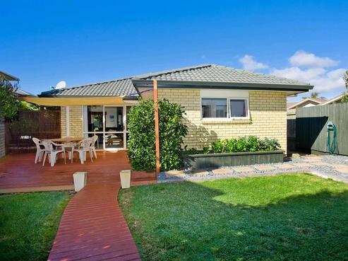 4 Captains Cove, Coastlands