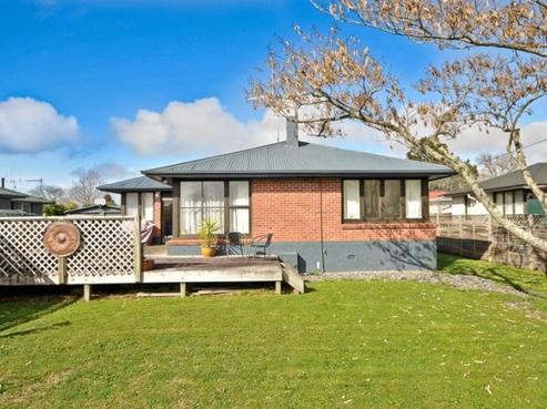 42 Vardon Road, Saint Andrews