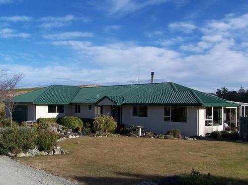 61 Main Street, Weston