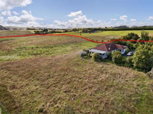1236 State Highway 16, Waimauku