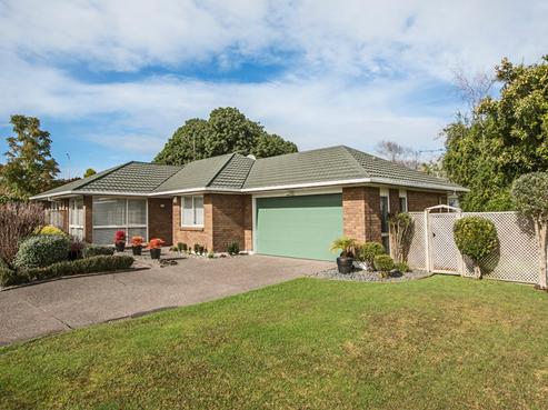 22B Crescent Hills Court, Northpark