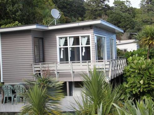 75 Domain Crescent, Muriwai